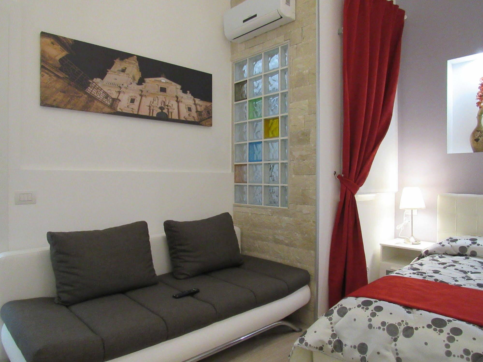 La Voce Del Violino Bed & Breakfast Ragusa Ngoại thất bức ảnh
