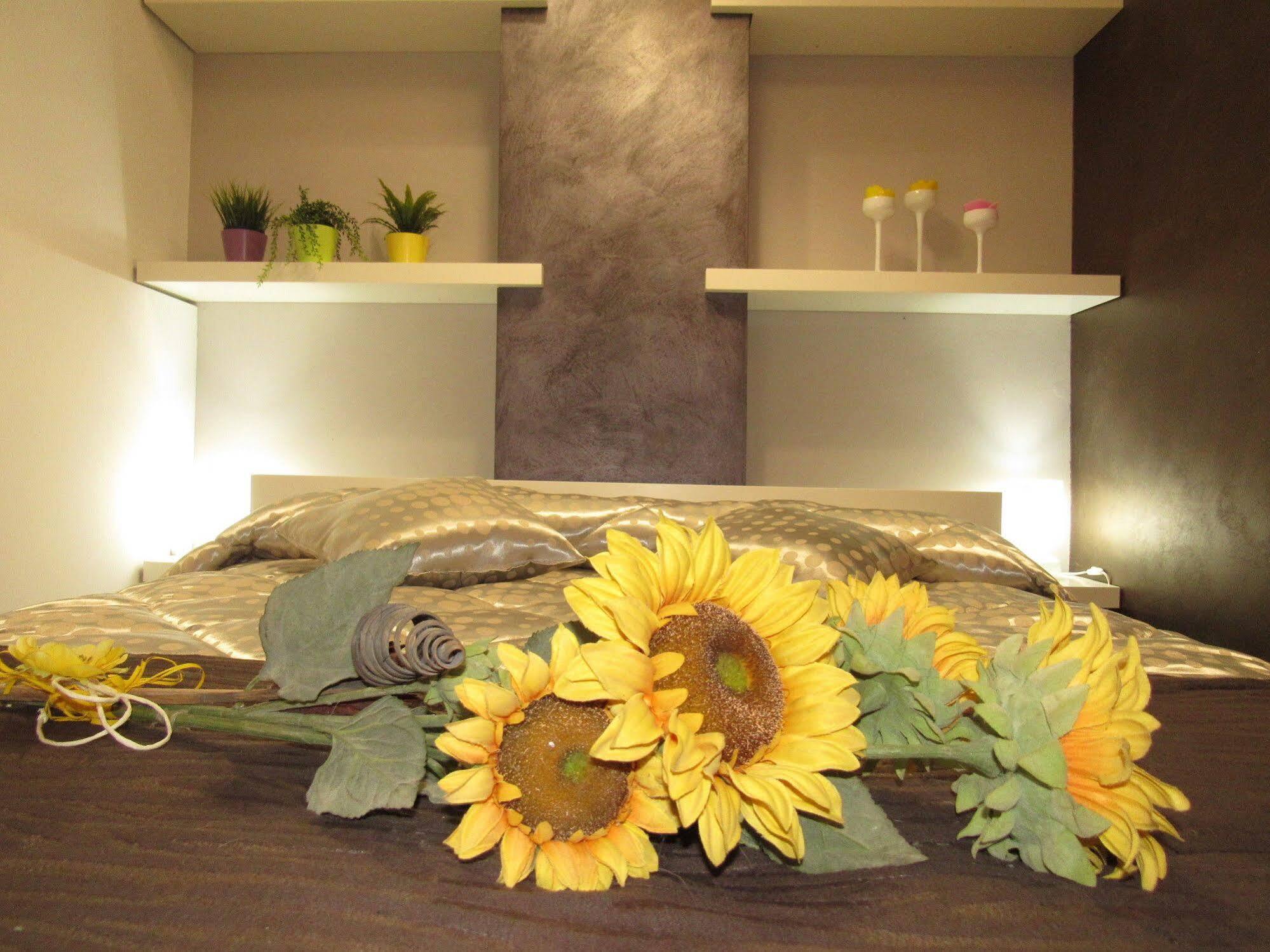 La Voce Del Violino Bed & Breakfast Ragusa Ngoại thất bức ảnh