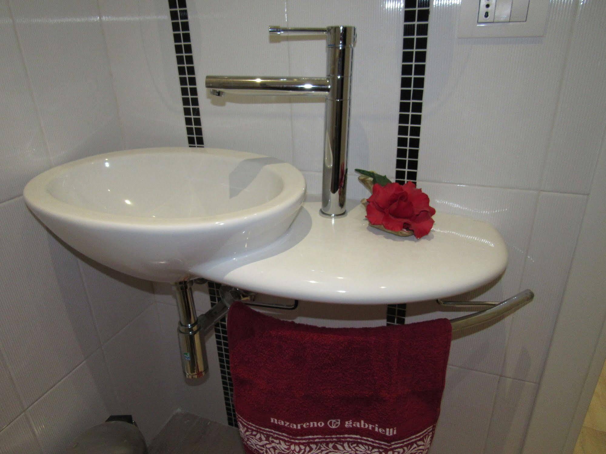 La Voce Del Violino Bed & Breakfast Ragusa Ngoại thất bức ảnh